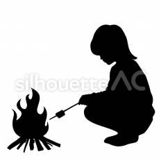 マシュマロを焼く マシュマロ,火,焚き火のシルエット素材