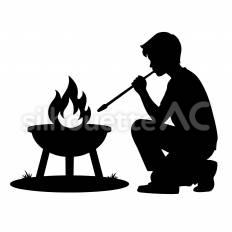 火吹き棒で焚き火を管理 焚き火,火吹き棒,火のシルエット素材