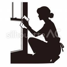 窓枠を拭く 窓,窓枠,布のシルエット素材