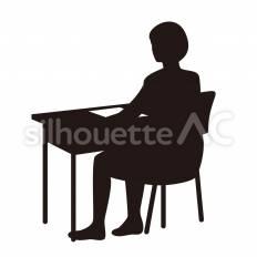 筆記試験　男の子 机,紙,書くのシルエット素材