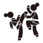 格闘技 格闘技 スポーツ,空手,女性,2人,試合,お団子ヘア,蹴り,攻撃,膝蹴り,飛ぶのシルエット素材