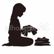 服を畳む 服,畳む,山積みのシルエット素材