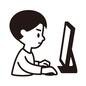 パソコン パソコン,パソコン教室,モニター,男の子,横向き,マウス,ネット学習,真剣,周辺機器,デスクトップのシルエット素材
