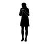 スマホを操作する女性 スマホを操作する女性 人物,女性,女,女の人,全身,正面,操作,画面,見る,持つのシルエット素材