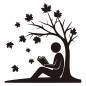紅葉の下で読書をする人 人,本,紅葉,木,落ち葉,座る,輪郭,シンプル,落ち着いた,やわらかいのシルエット素材